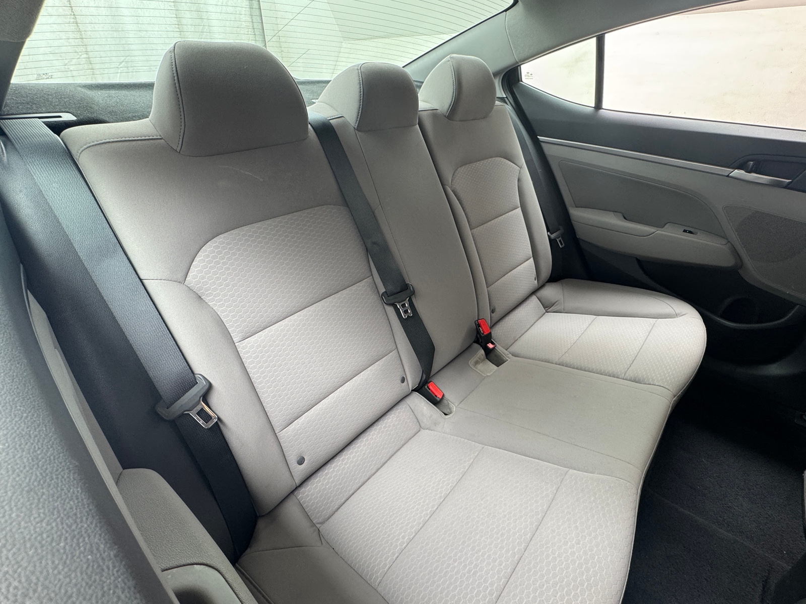 Thumbnail: 2020 Hyundai Elantra - 6