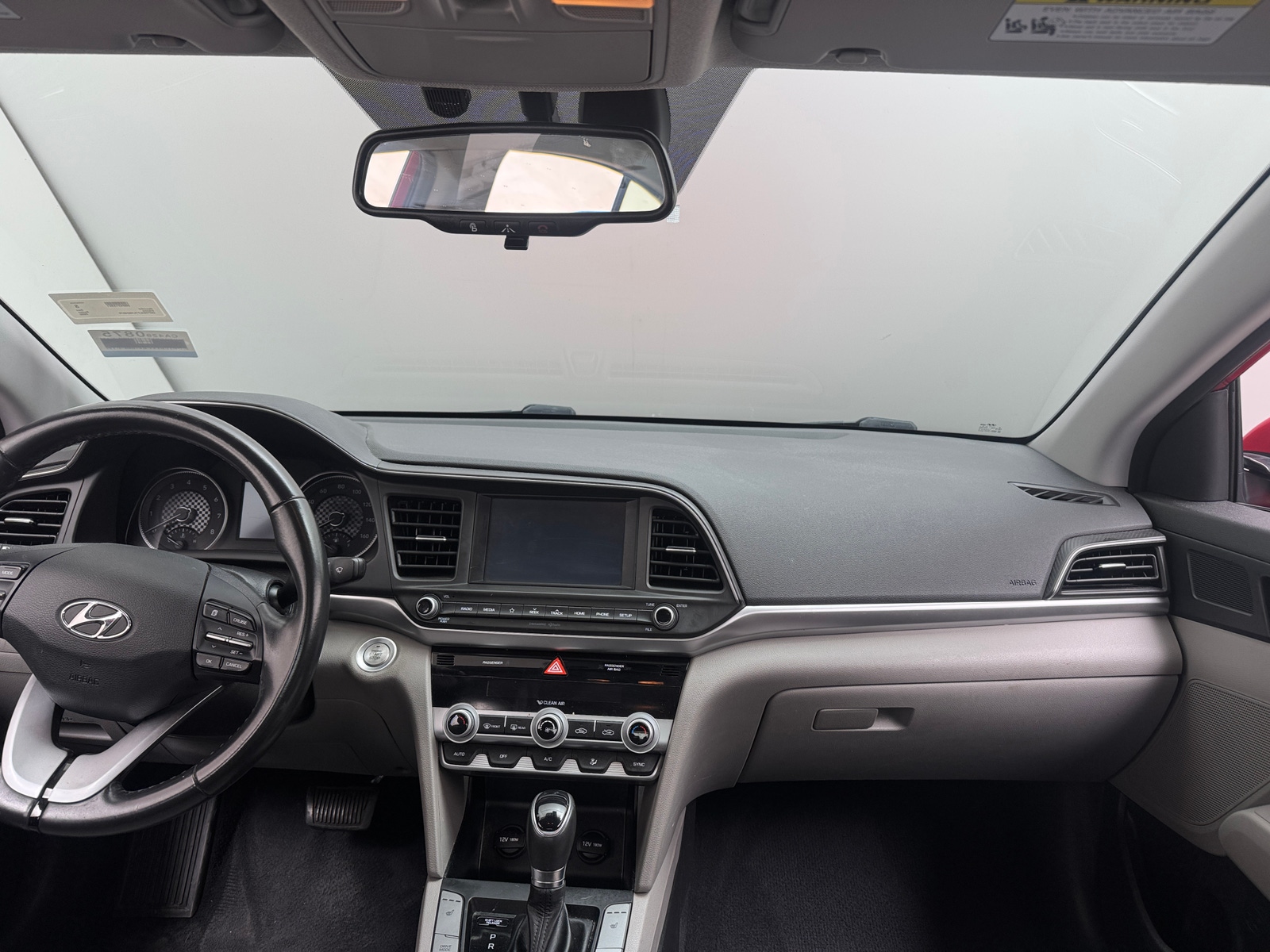 Thumbnail: 2020 Hyundai Elantra - 3