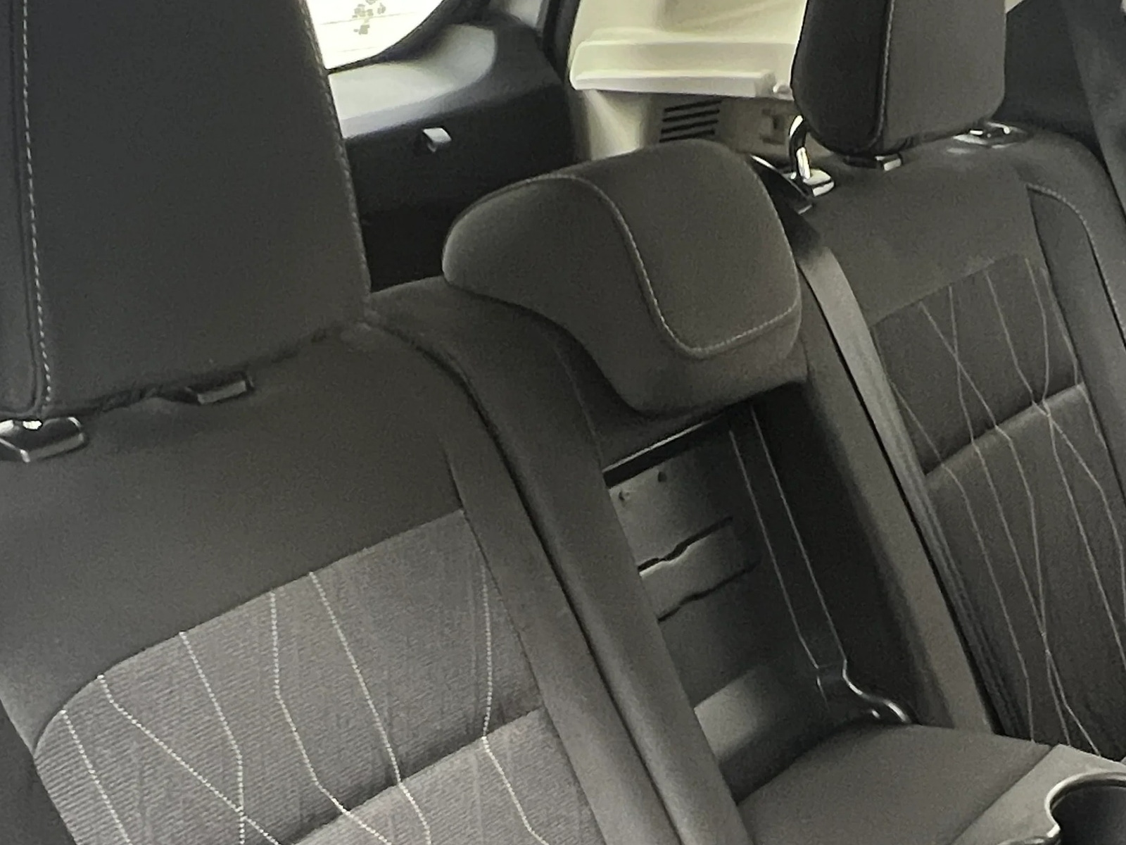 Thumbnail: 2021 Ford EcoSport - 6