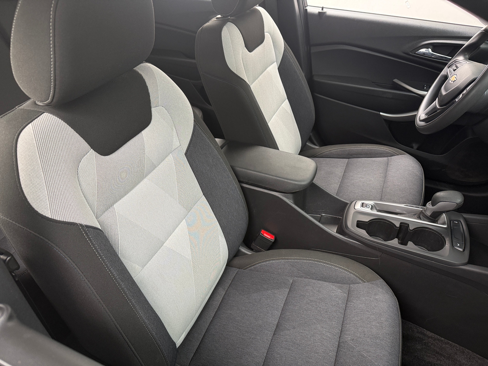 Thumbnail: 2024 Chevrolet Trax - 2