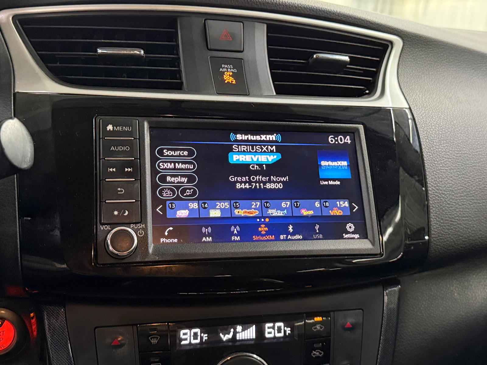 Thumbnail: 2019 Nissan Sentra - 4