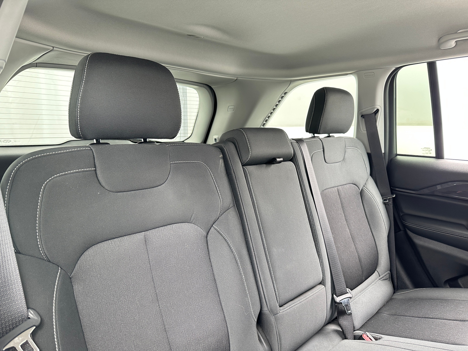 Thumbnail: 2022 Jeep Grand Cherokee - 6