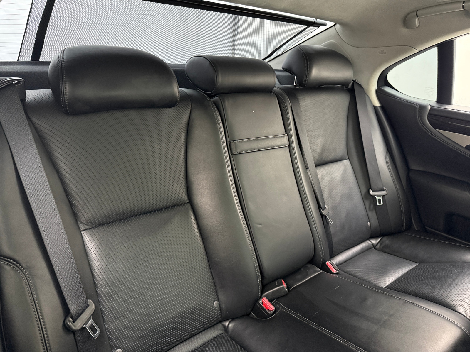 Thumbnail: 2013 Lexus LS - 5