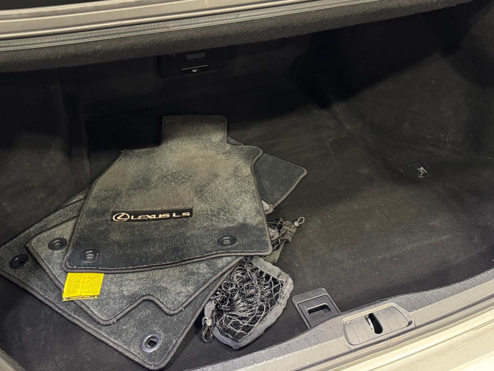 Thumbnail: 2013 Lexus LS - 6