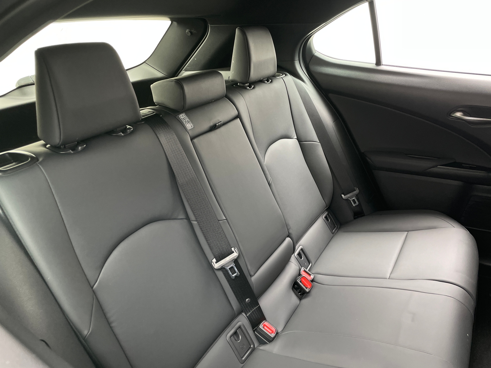 Thumbnail: 2024 Lexus UX - 5