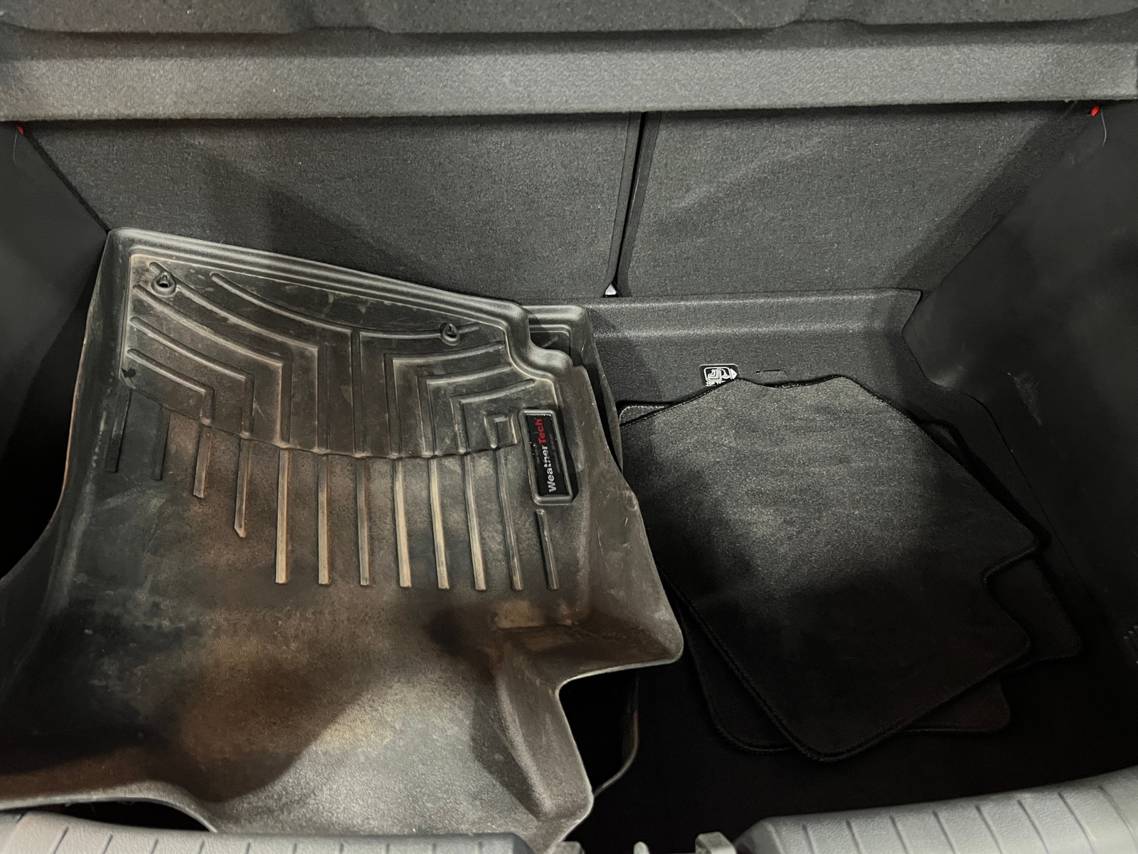 Thumbnail: 2022 Hyundai Veloster - 4