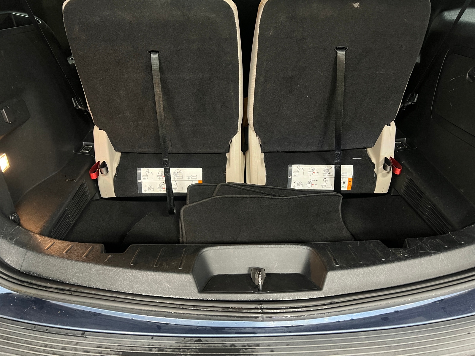 Thumbnail: 2018 Ford Explorer - 7