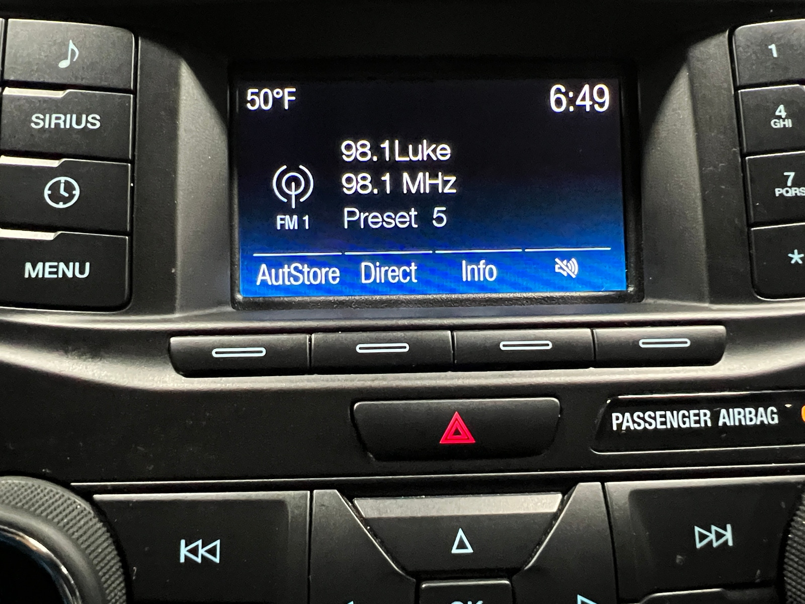 Thumbnail: 2018 Ford Explorer - 4