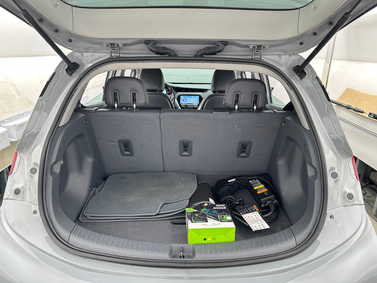 Thumbnail: 2021 Chevrolet Bolt EV - 6