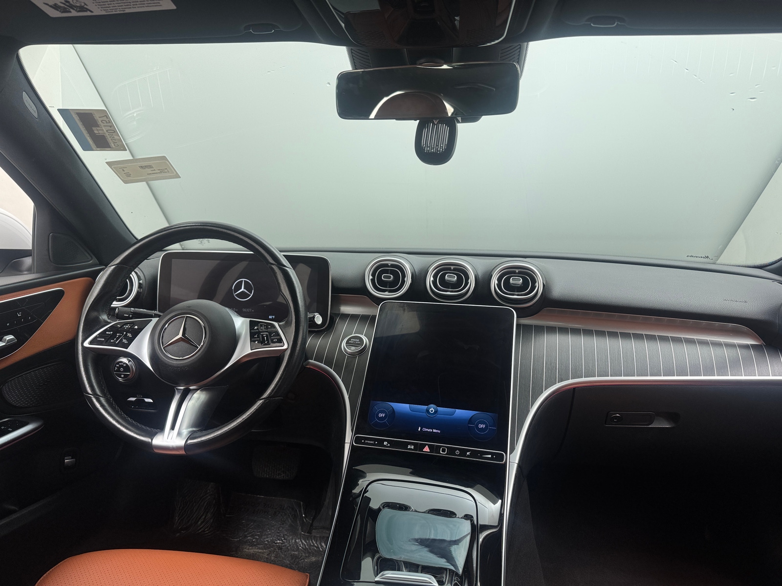 Thumbnail: 2022 Mercedes-Benz C-Class - 2