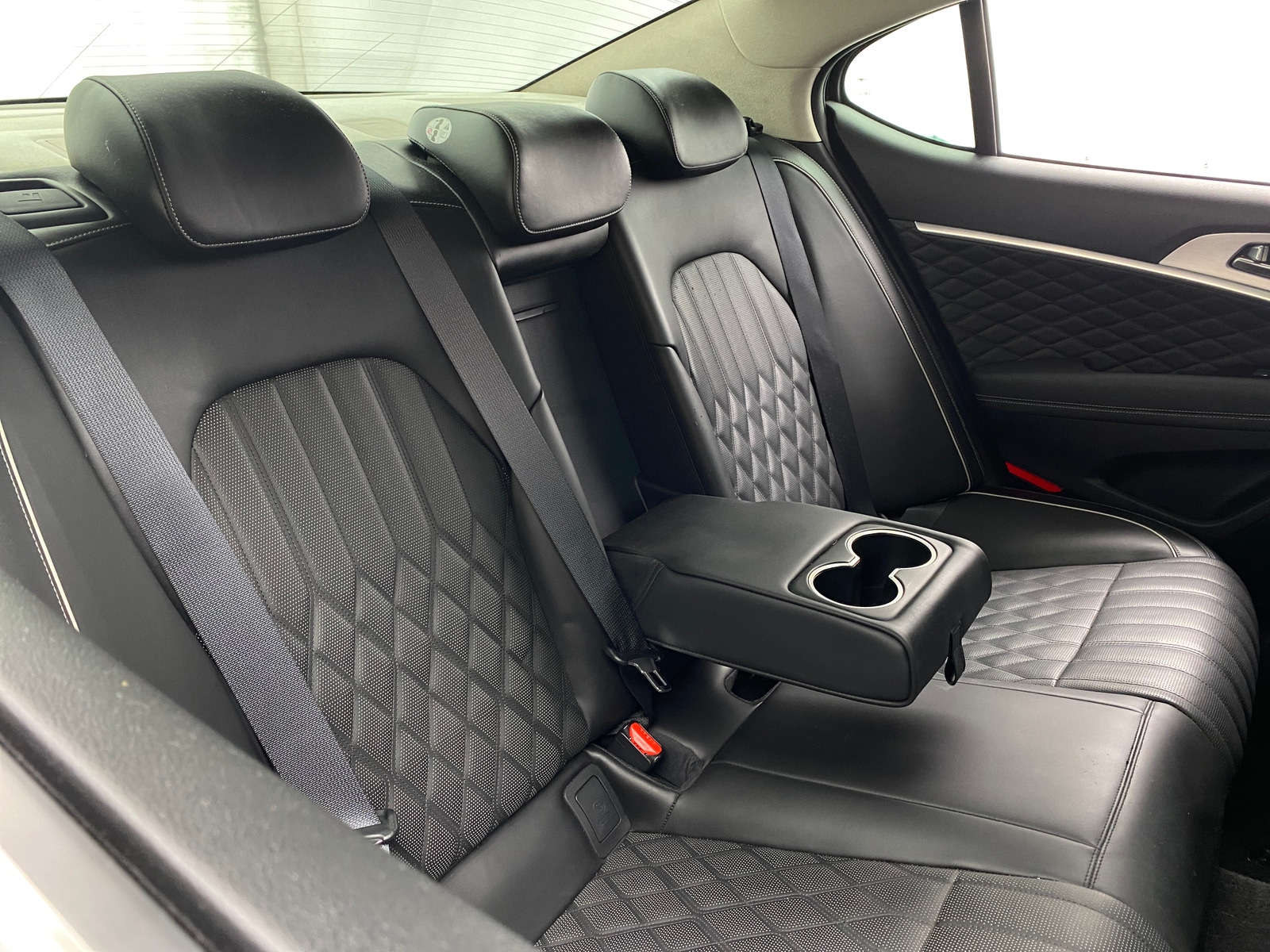 Thumbnail: 2019 Genesis G70 - 5