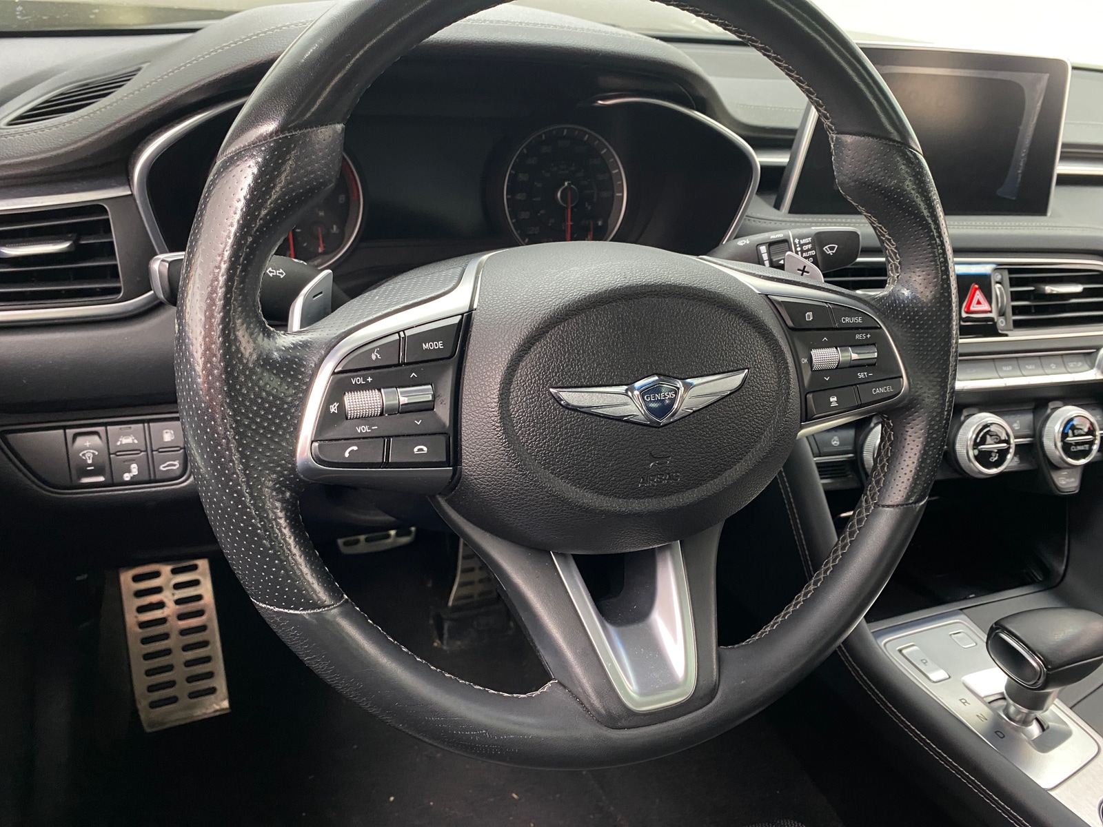 Thumbnail: 2019 Genesis G70 - 4