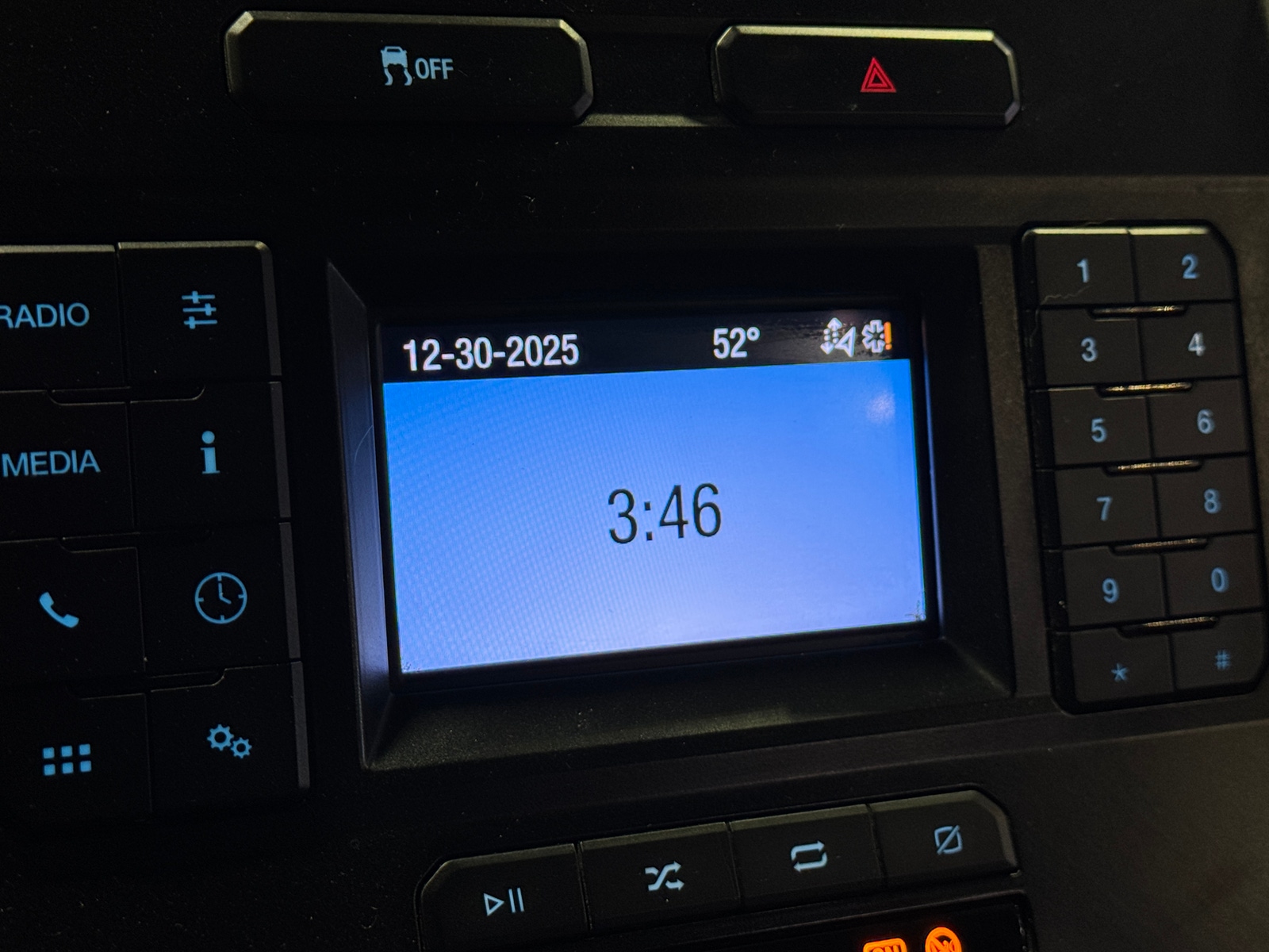 Thumbnail: 2020 Ford Econoline - 3