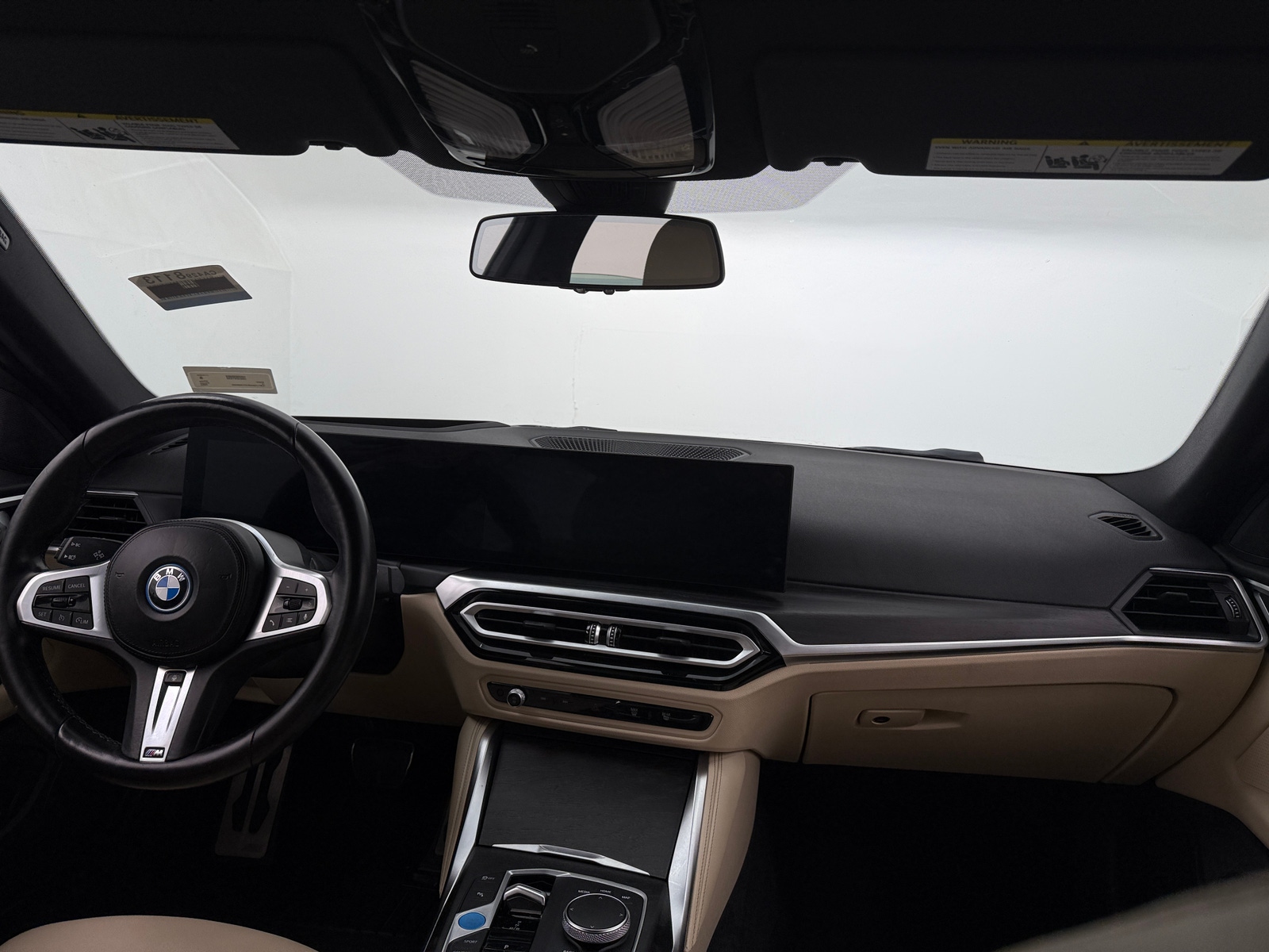 Thumbnail: 2023 BMW i4 - 2