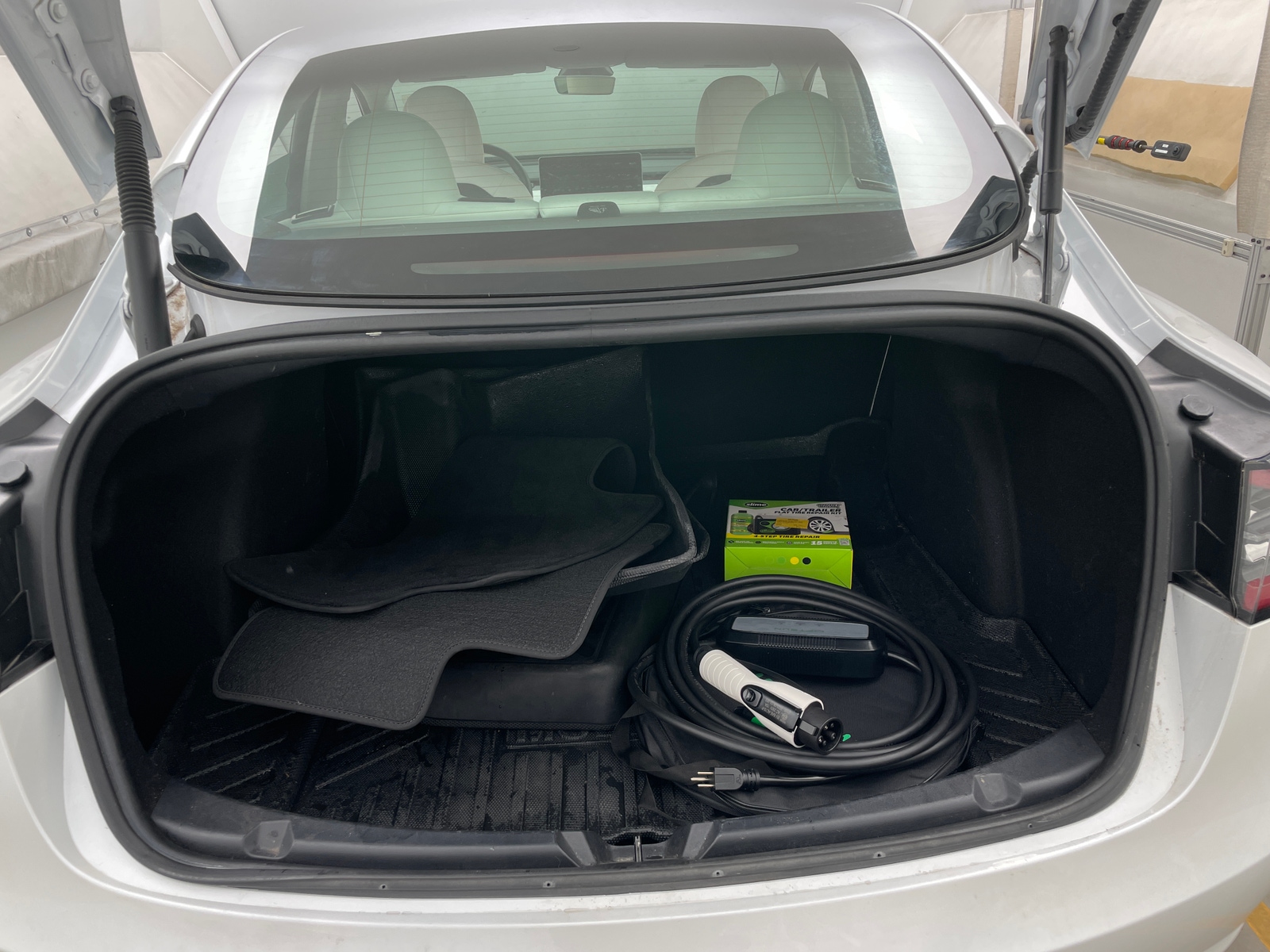 Thumbnail: 2022 Tesla Model 3 - 4