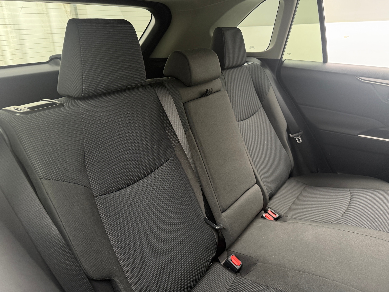 Thumbnail: 2022 Toyota RAV4 - 6