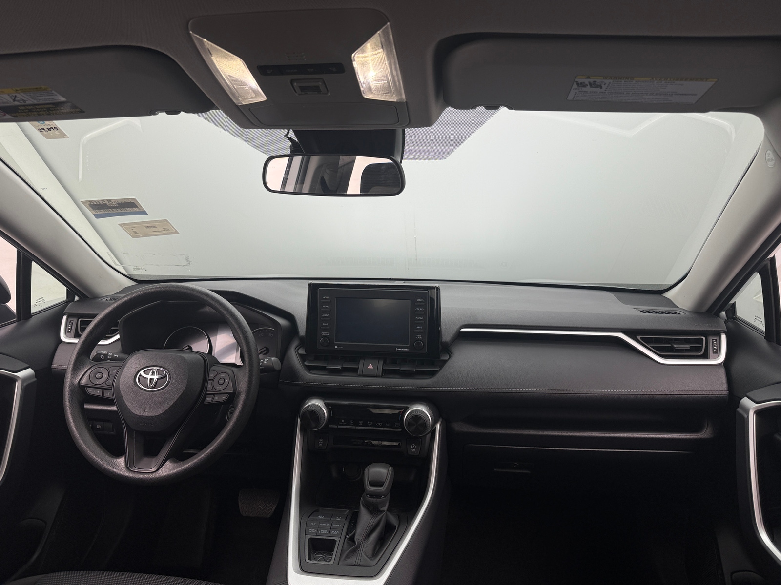 Thumbnail: 2022 Toyota RAV4 - 3