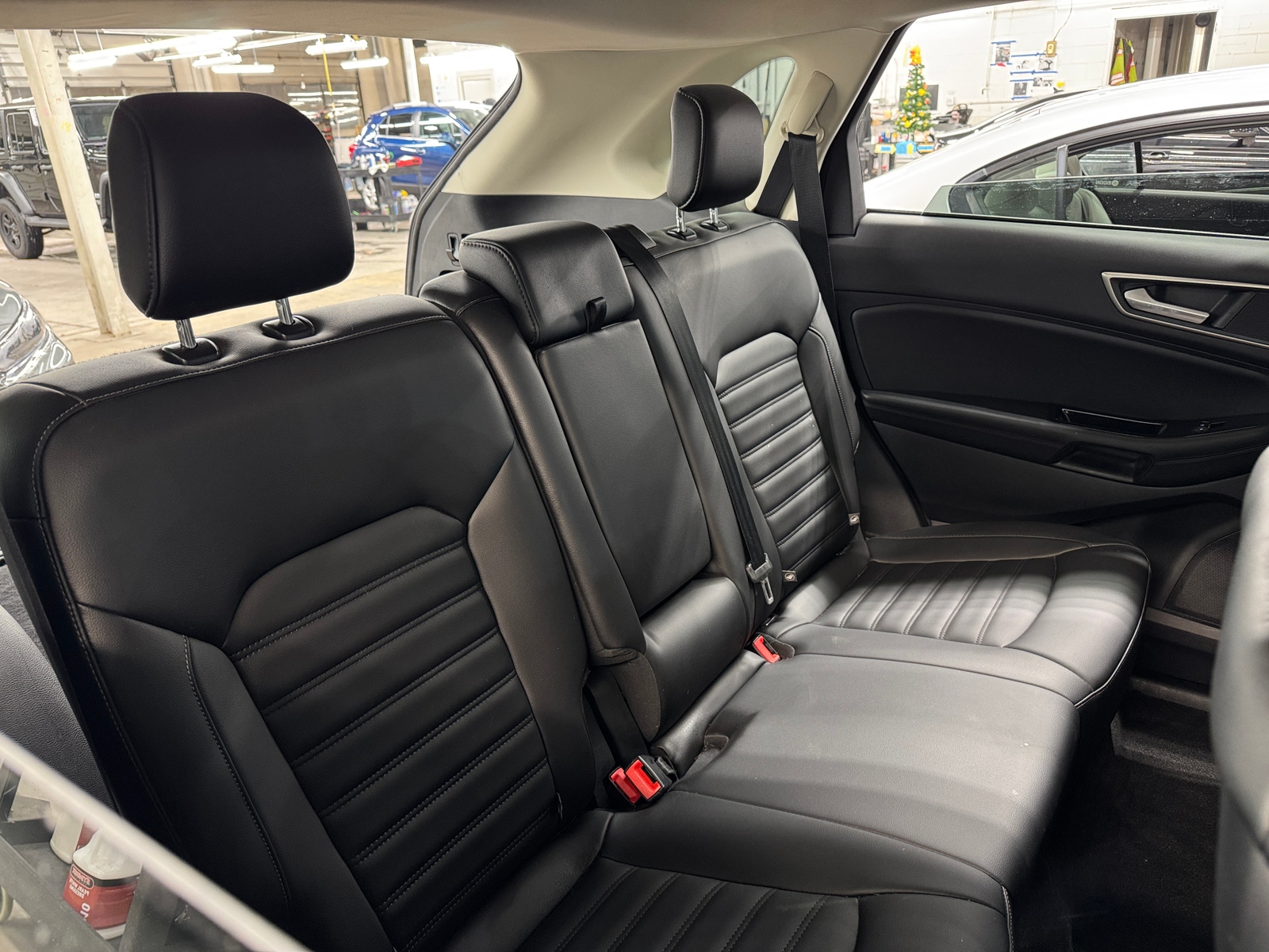 Thumbnail: 2019 Ford Edge - 6