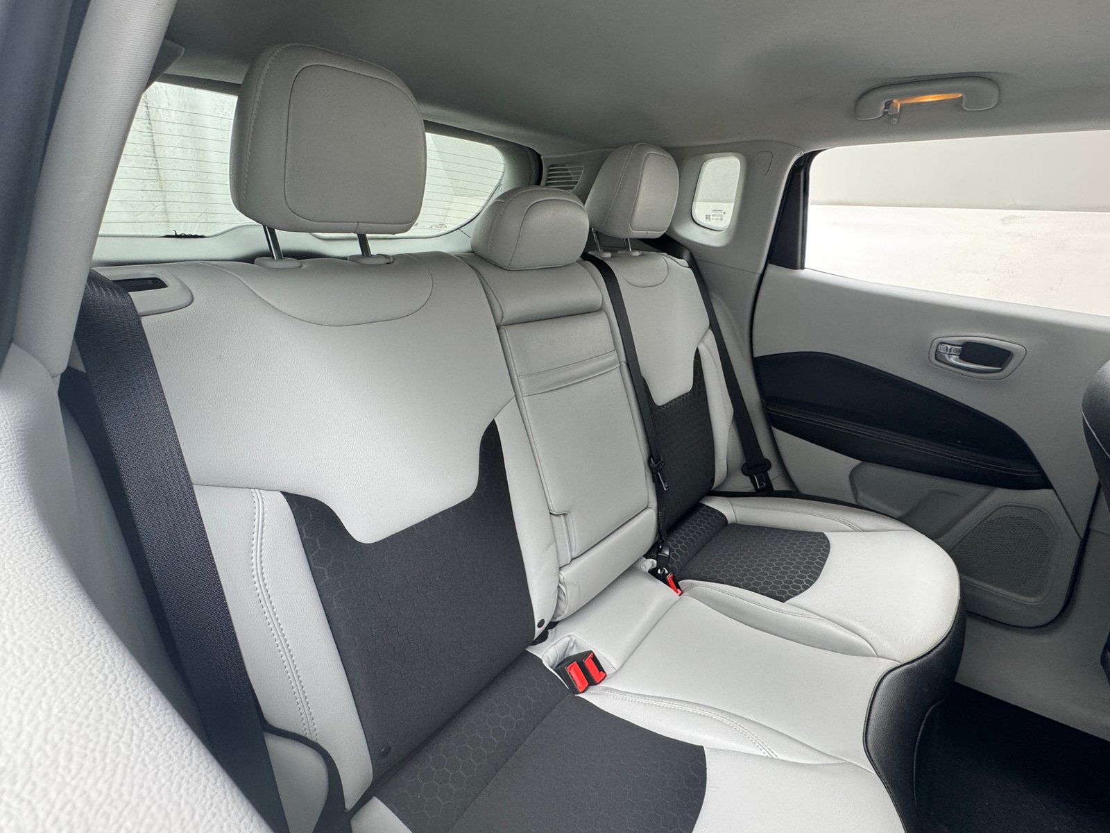 Thumbnail: 2019 Jeep Compass - 6