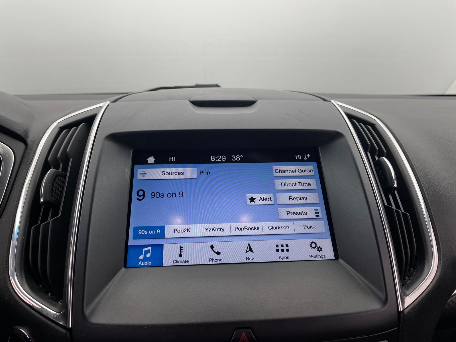 Thumbnail: 2019 Ford Edge - 3