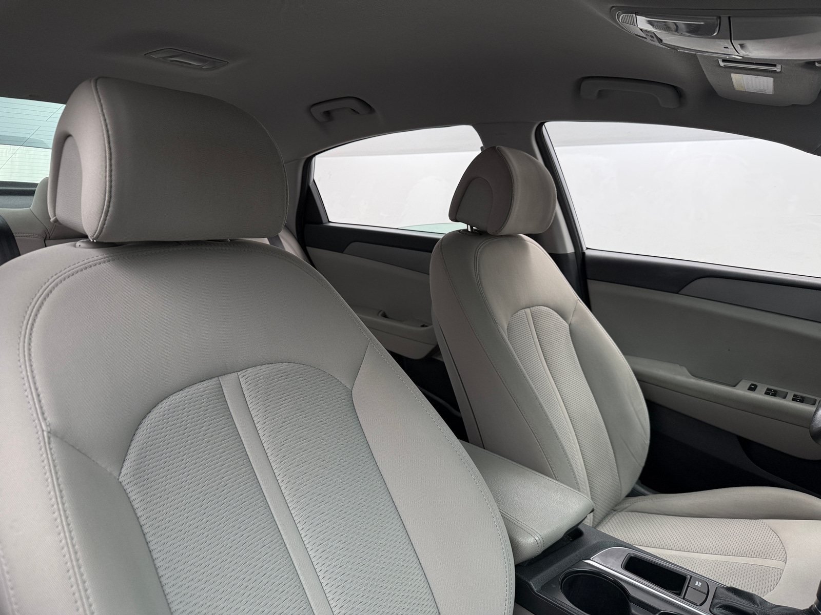 Thumbnail: 2015 Hyundai Sonata - 2