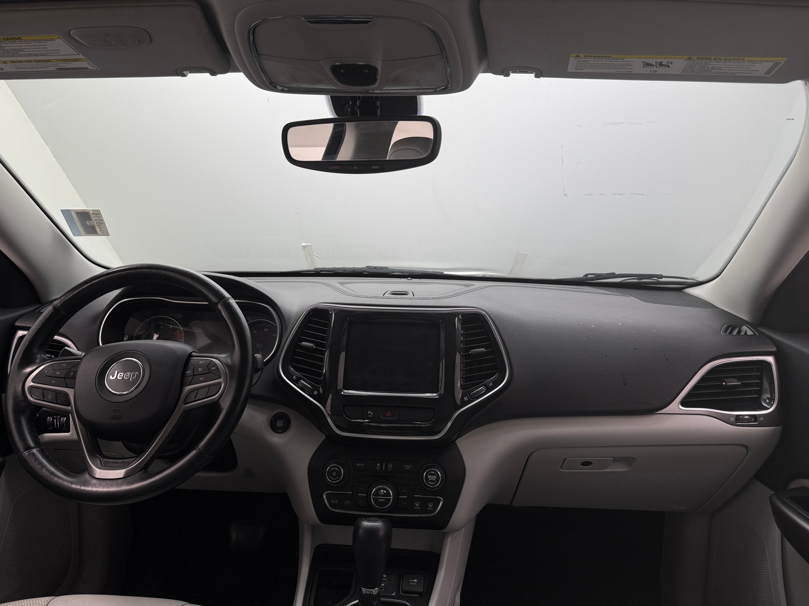 Thumbnail: 2019 Jeep Cherokee - 2