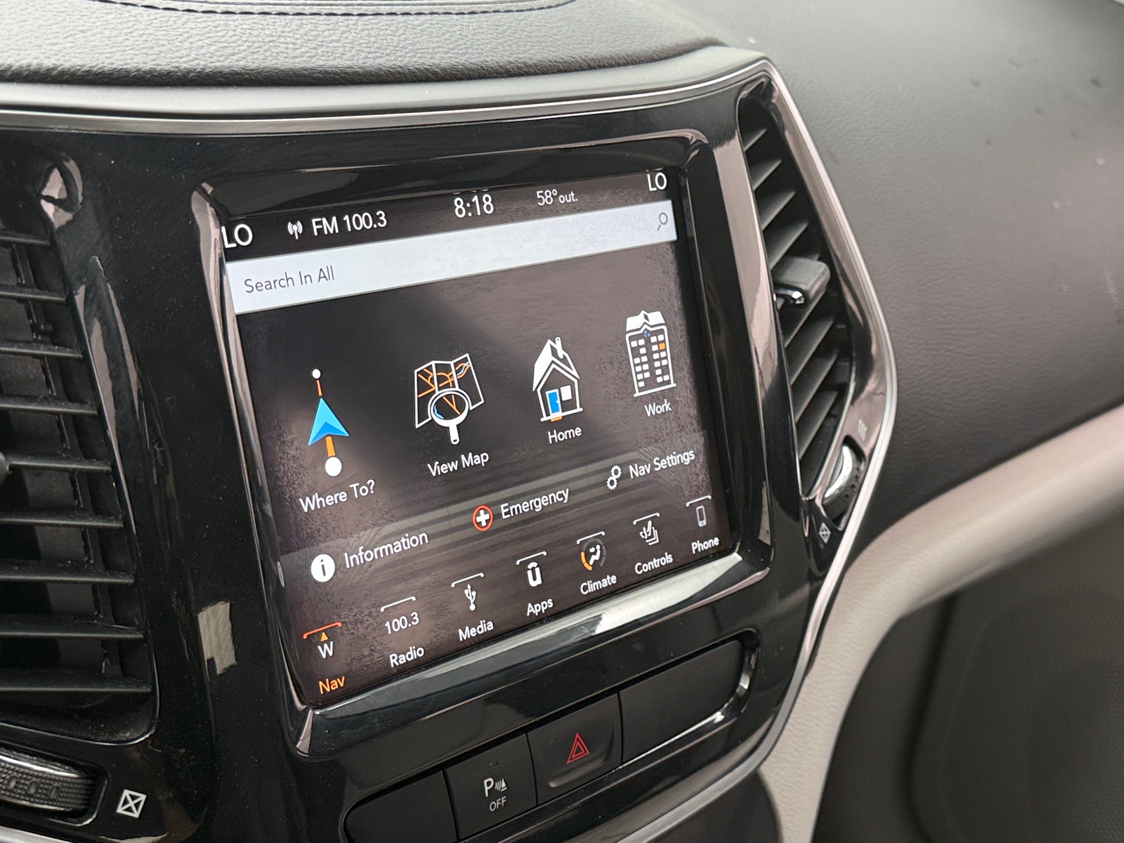 Thumbnail: 2019 Jeep Cherokee - 3