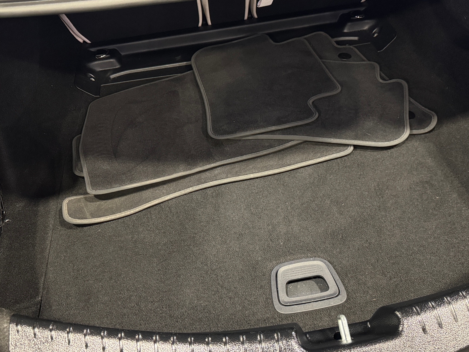 Thumbnail: 2025 Mercedes-Benz CLE - 5