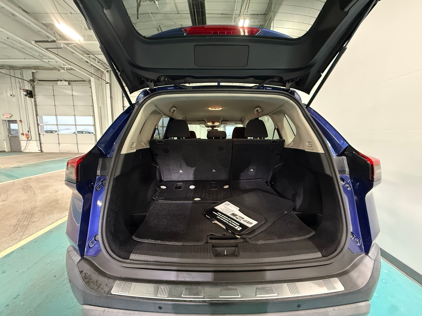 Thumbnail: 2021 Nissan Rogue - 7