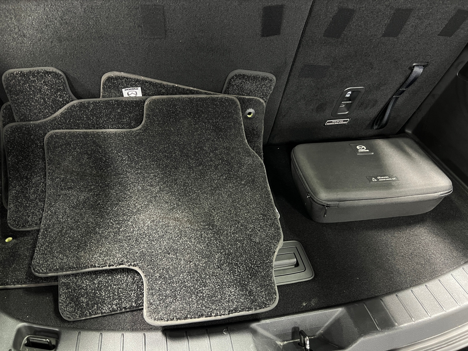 Thumbnail: 2025 Mazda CX-90 - 6