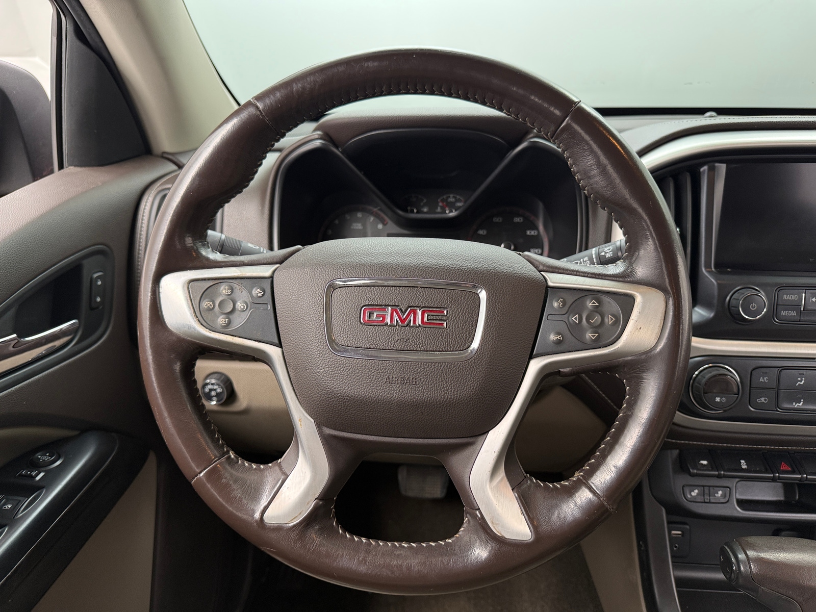 Thumbnail: 2016 GMC Canyon - 4