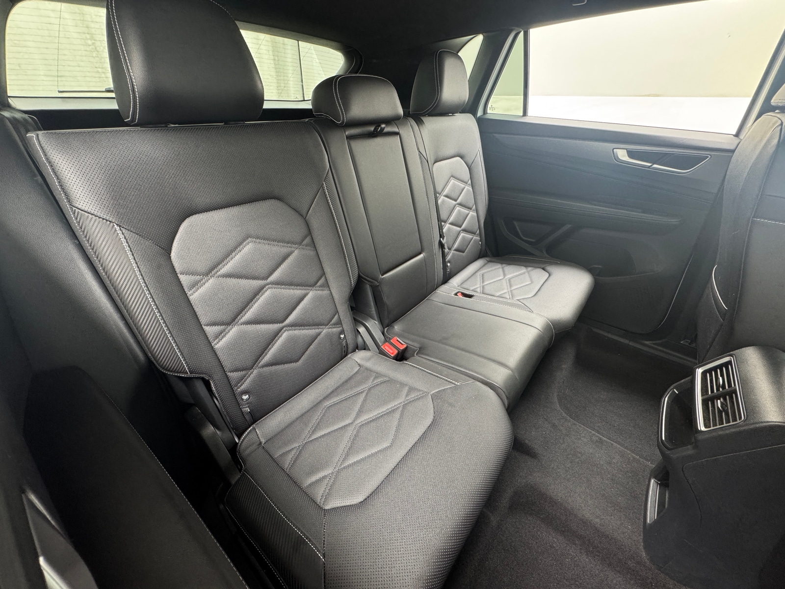 Thumbnail: 2025 Volkswagen Atlas - 5