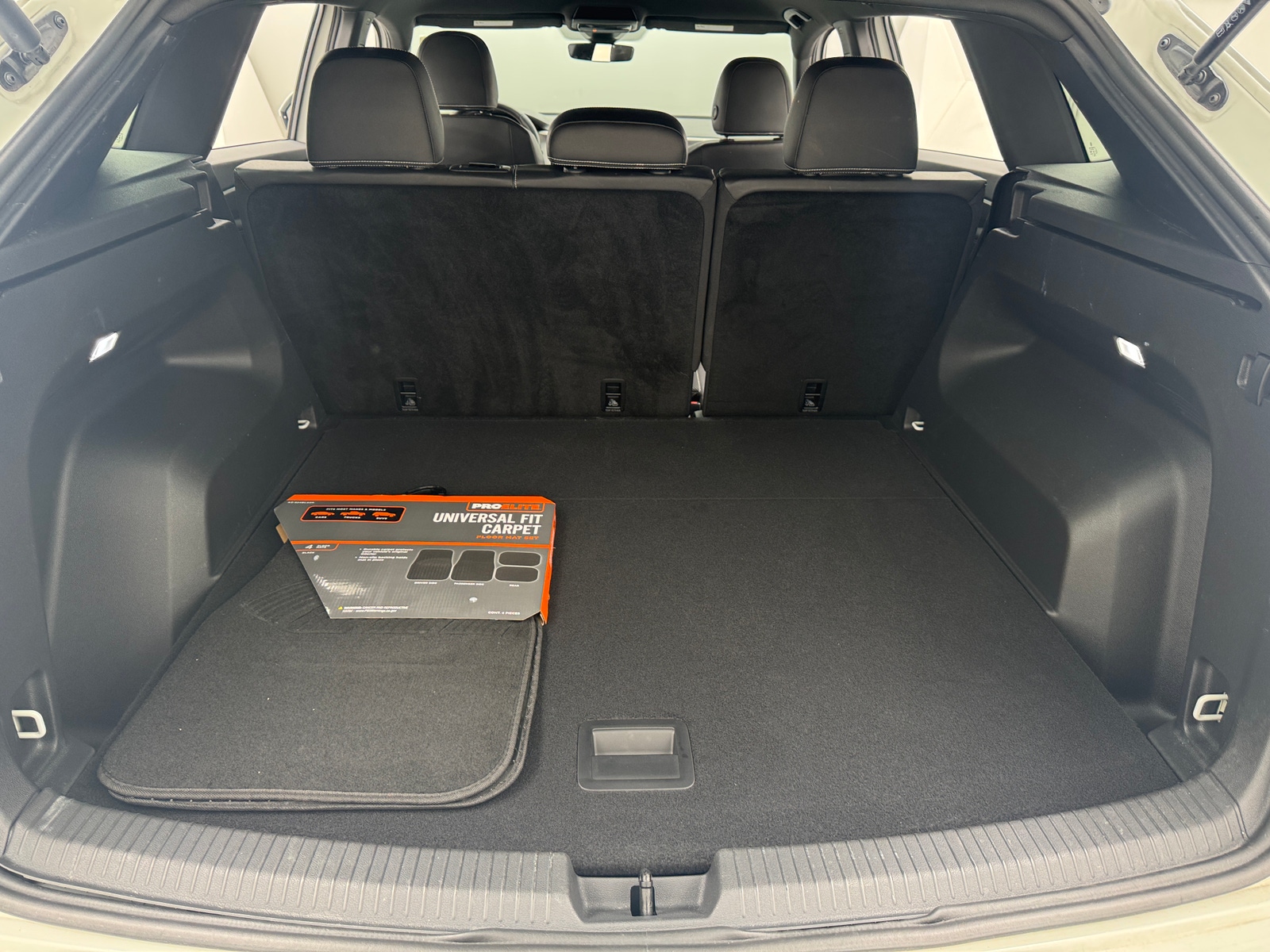 Thumbnail: 2025 Volkswagen Atlas - 6