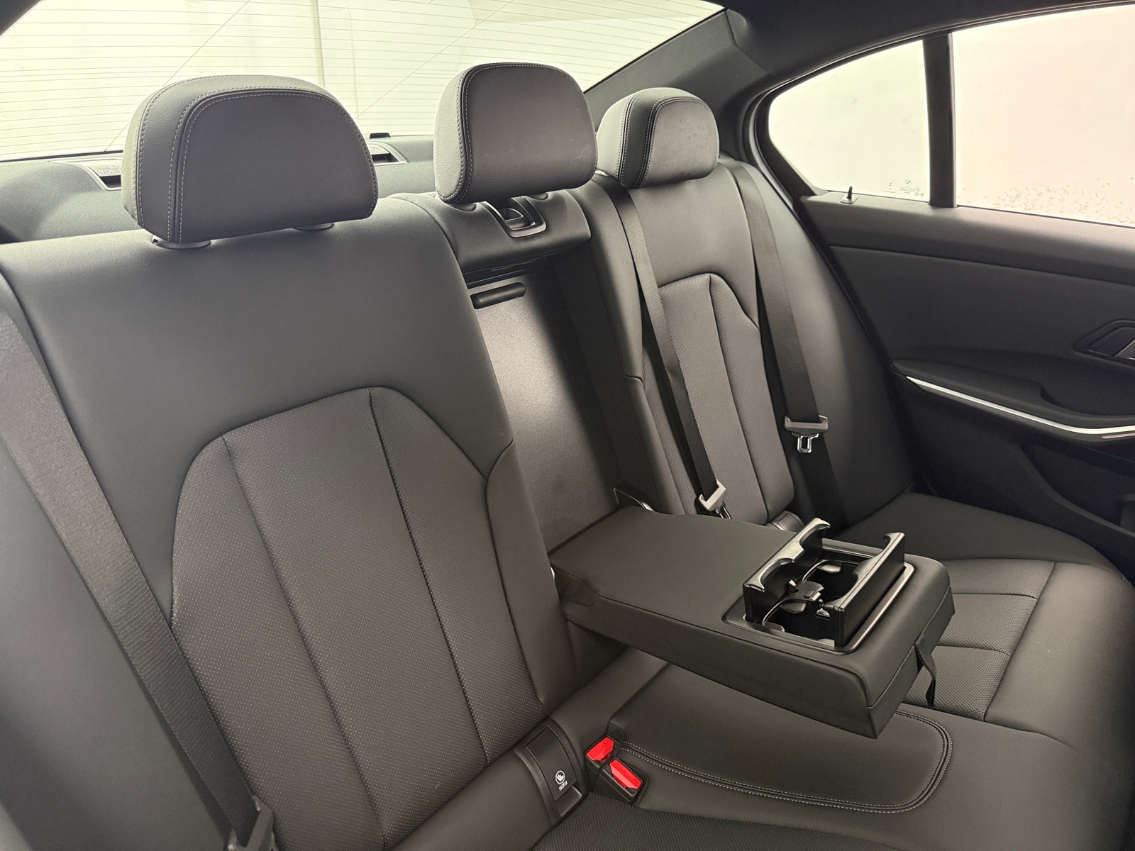 Thumbnail: 2025 BMW 3 Series - 5