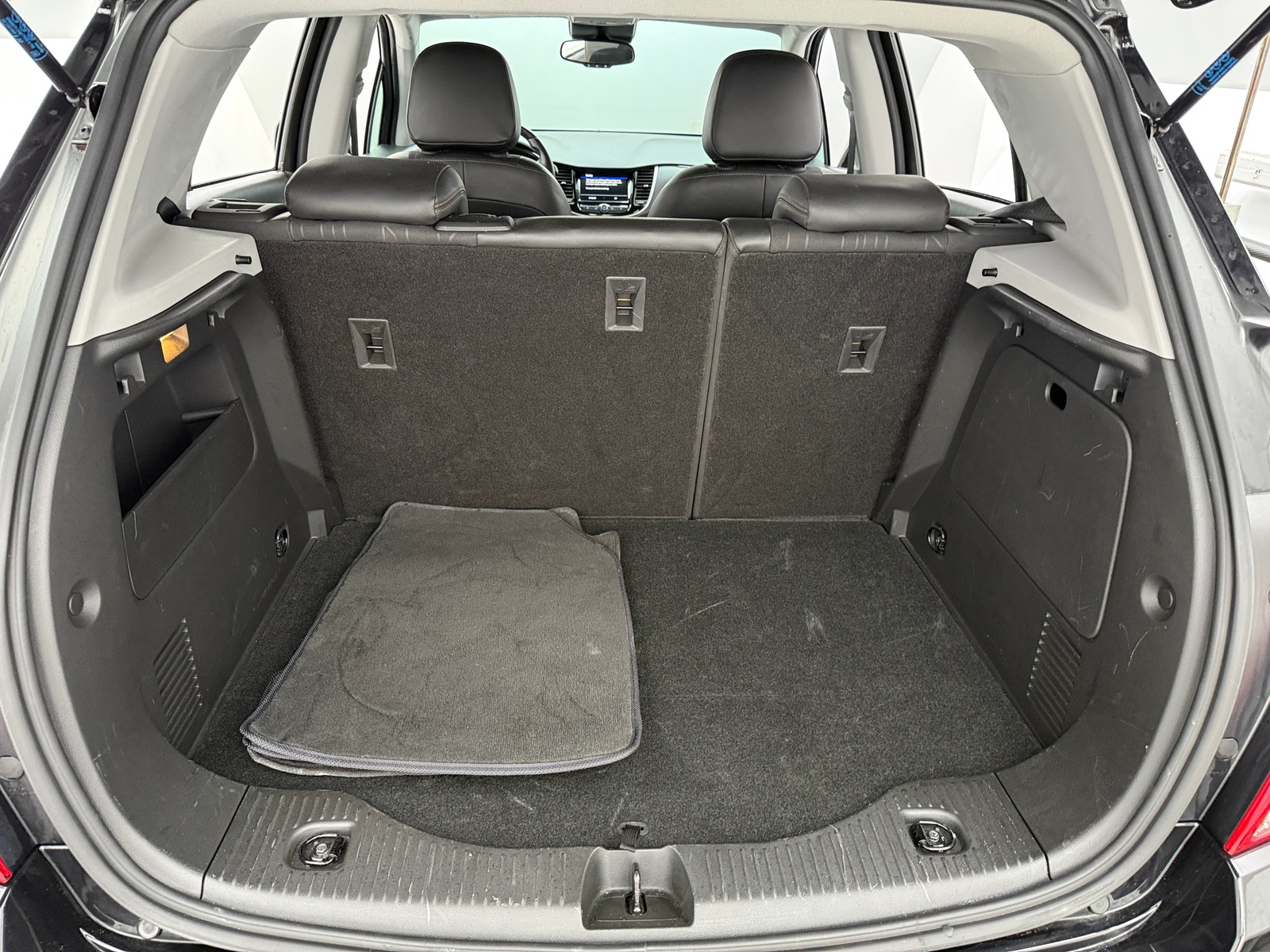 Thumbnail: 2021 Chevrolet Trax - 7