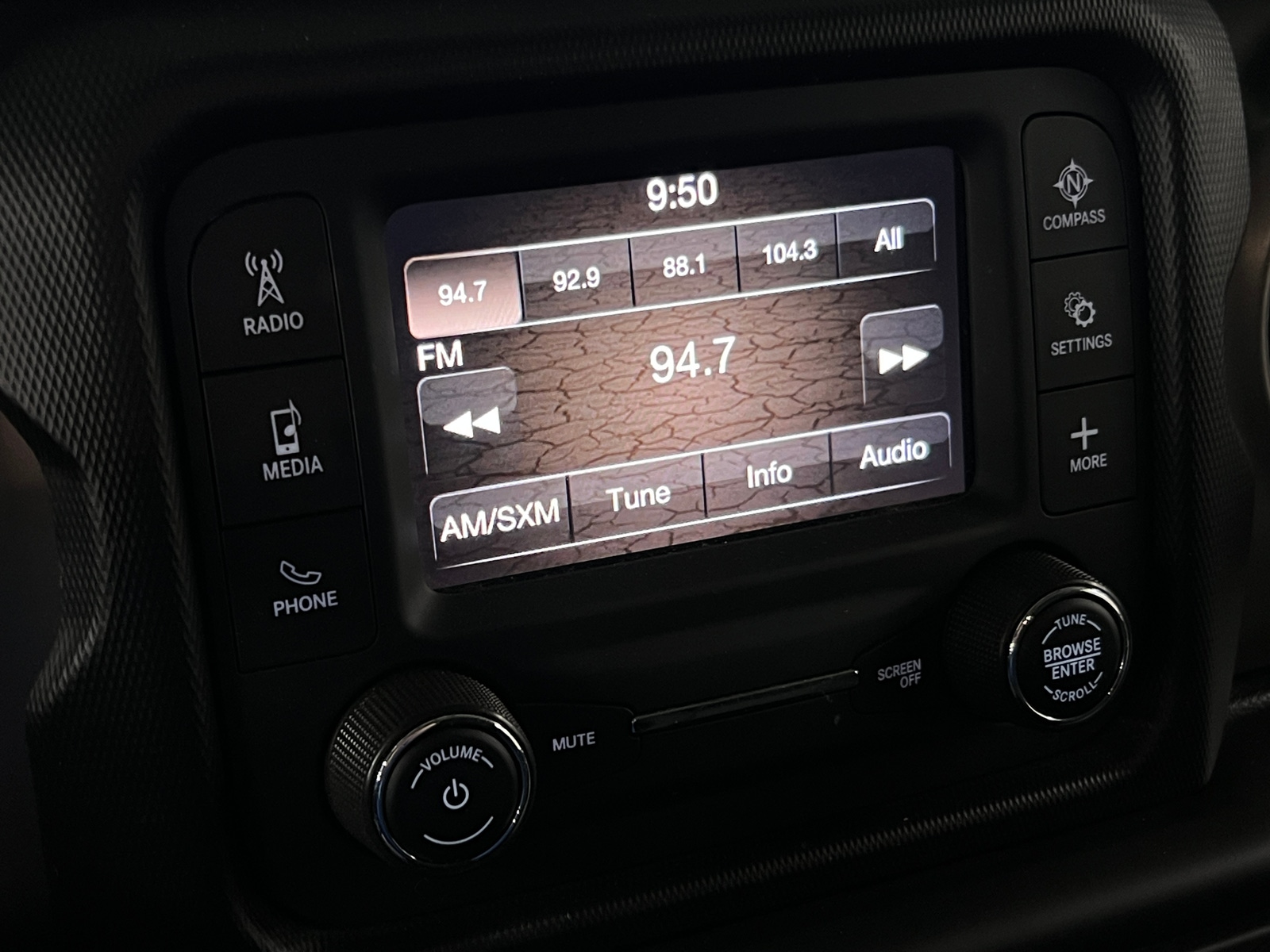 Thumbnail: 2020 Jeep Wrangler - 4