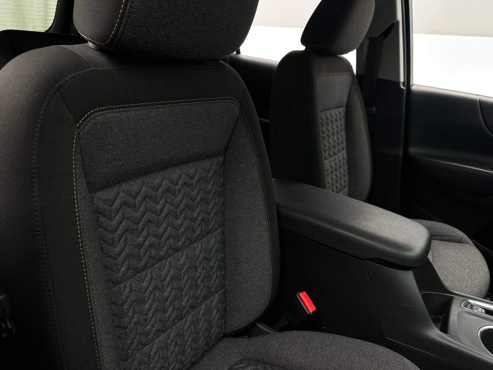 Thumbnail: 2024 Chevrolet Equinox - 2