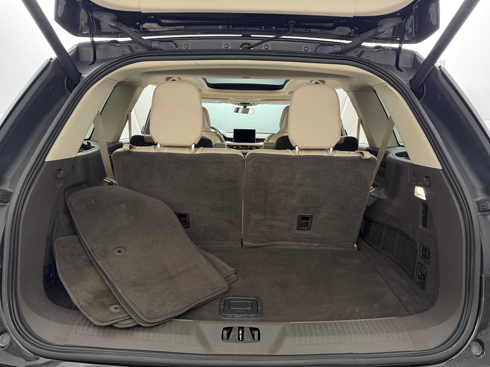 Thumbnail: 2021 Lincoln Aviator - 6