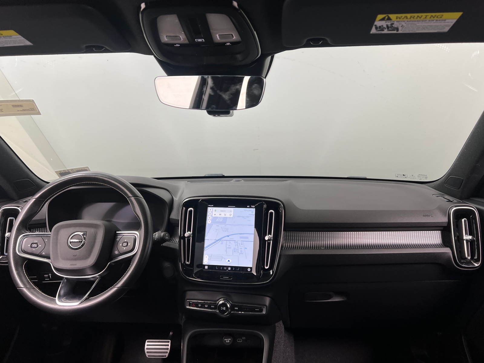 Thumbnail: 2021 Volvo XC40 - 3