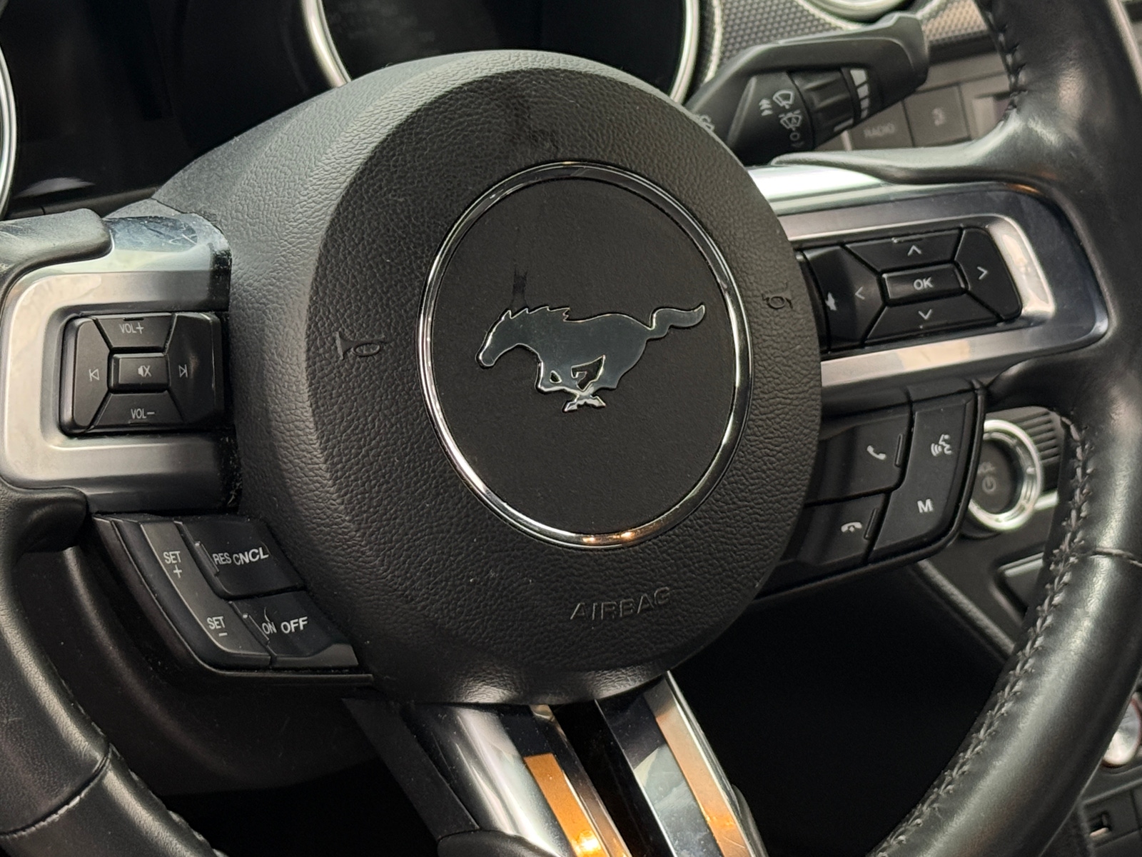 Thumbnail: 2021 Ford Mustang - 4