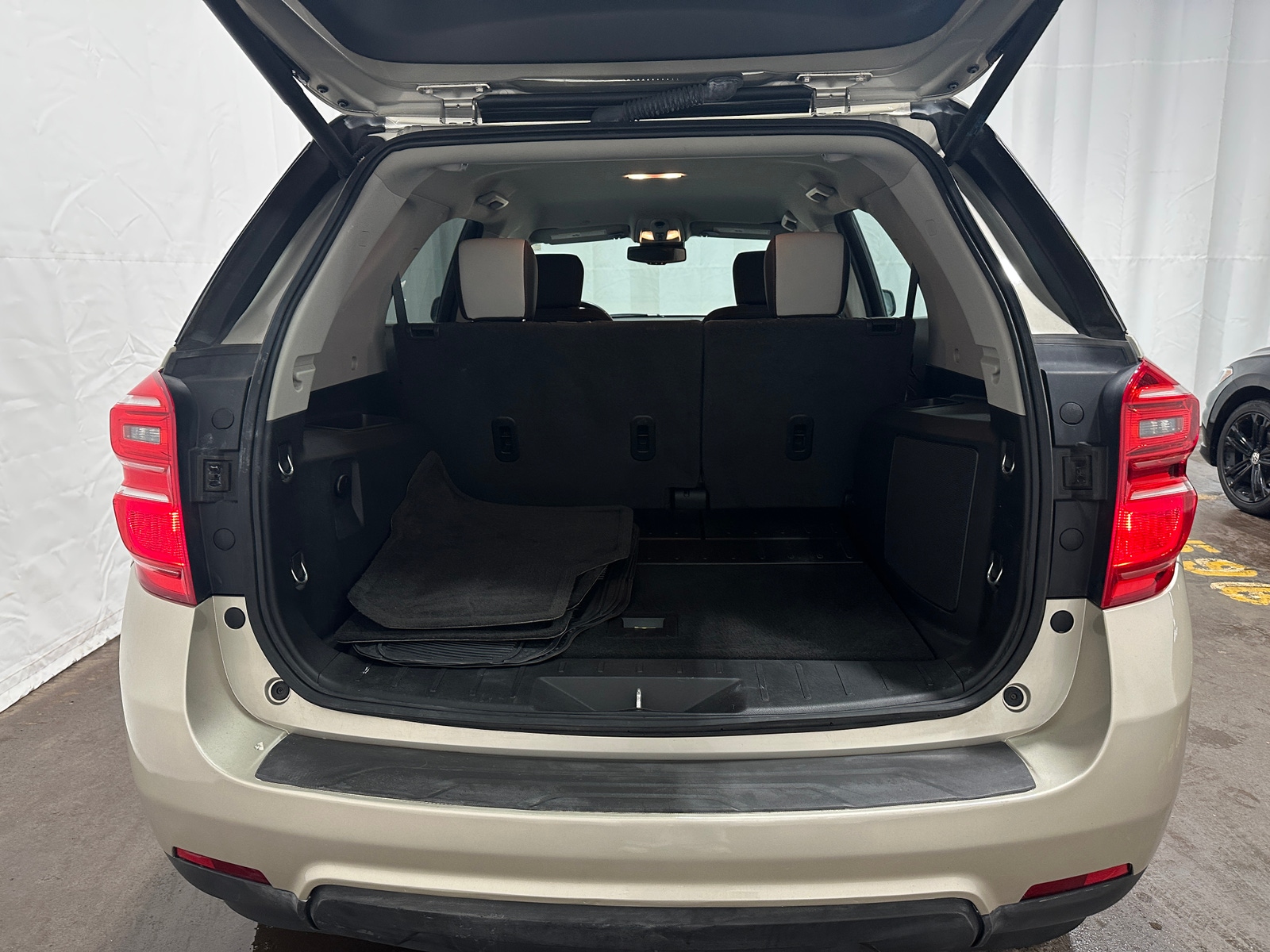 Thumbnail: 2016 Chevrolet Equinox - 7