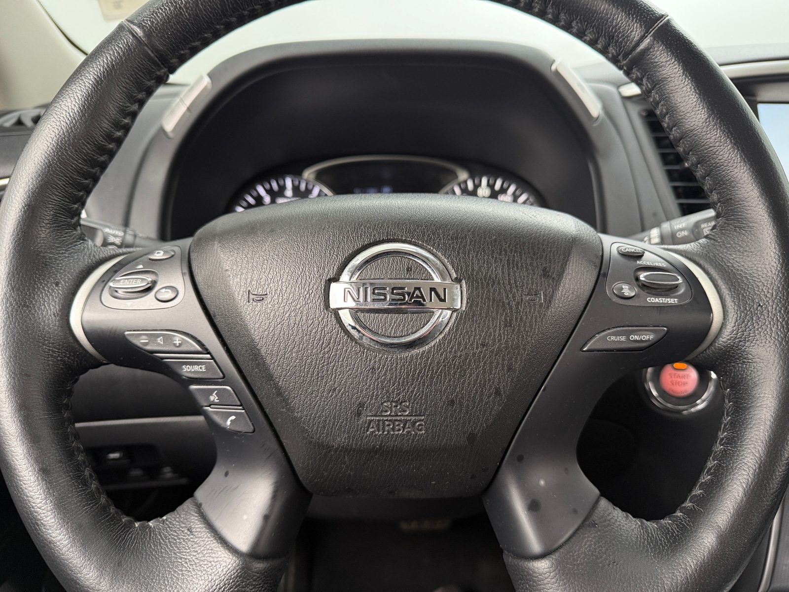 Thumbnail: 2020 Nissan Pathfinder - 4