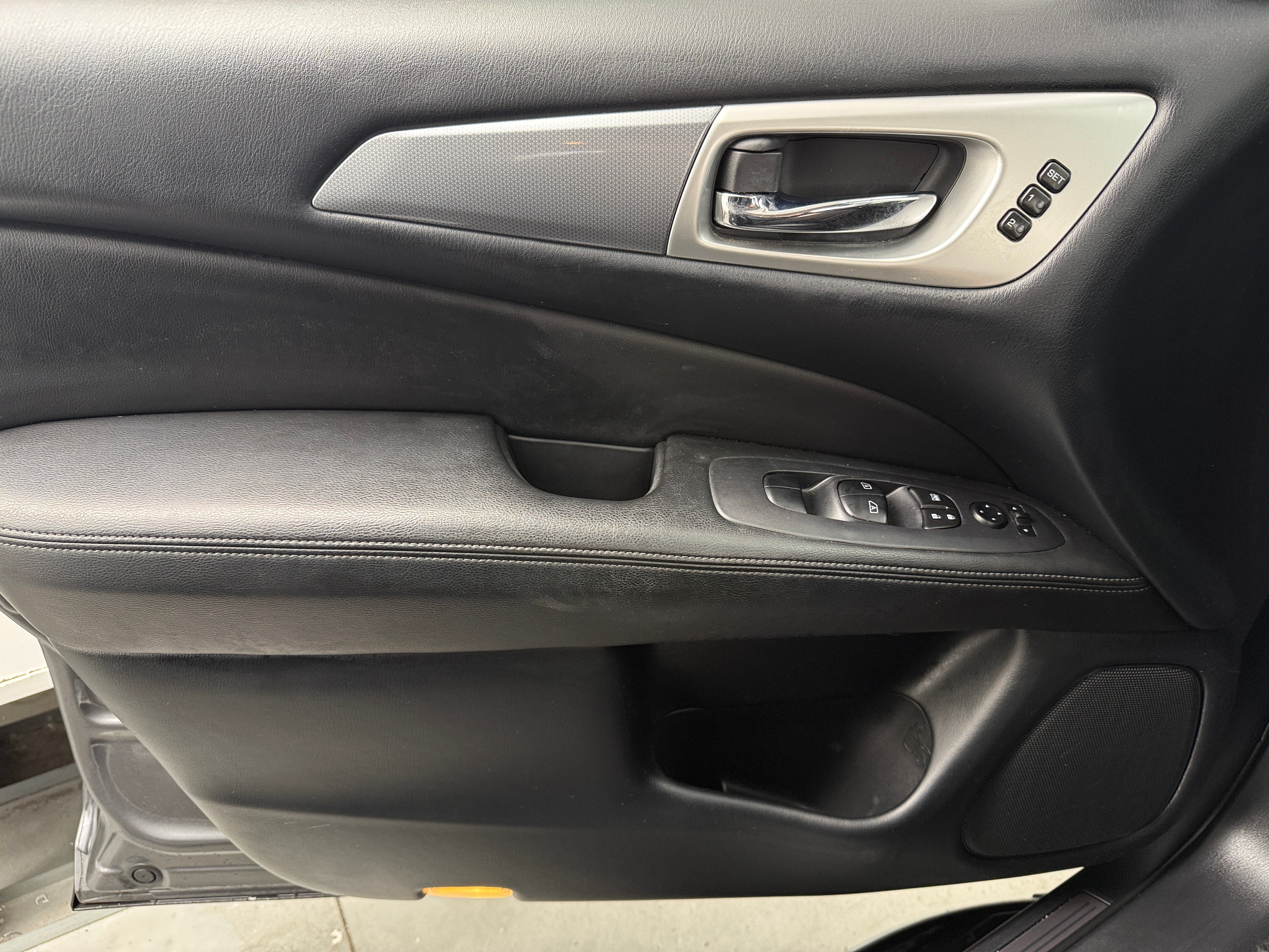 2020 Nissan Pathfinder