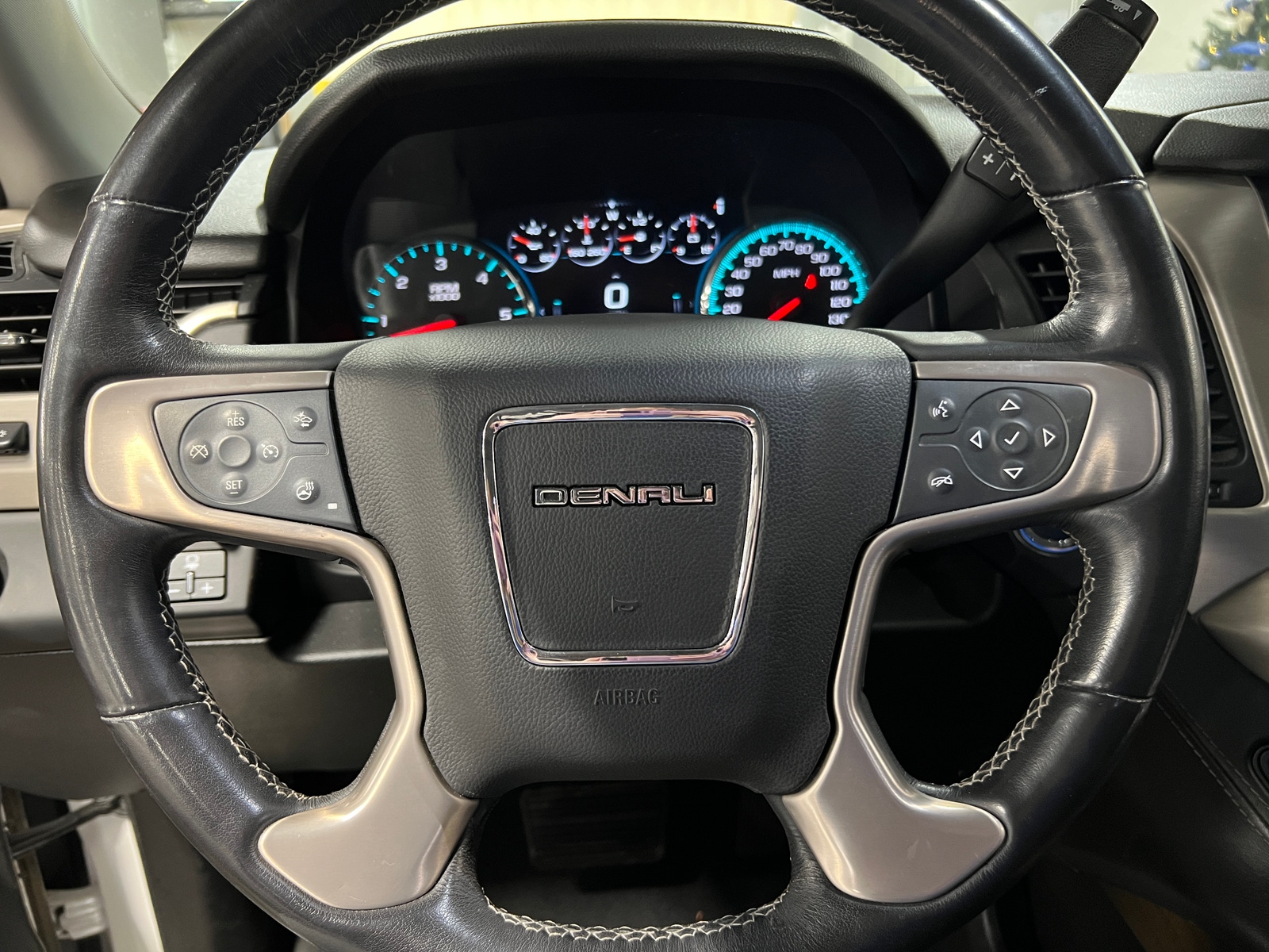 Thumbnail: 2020 GMC Yukon - 4