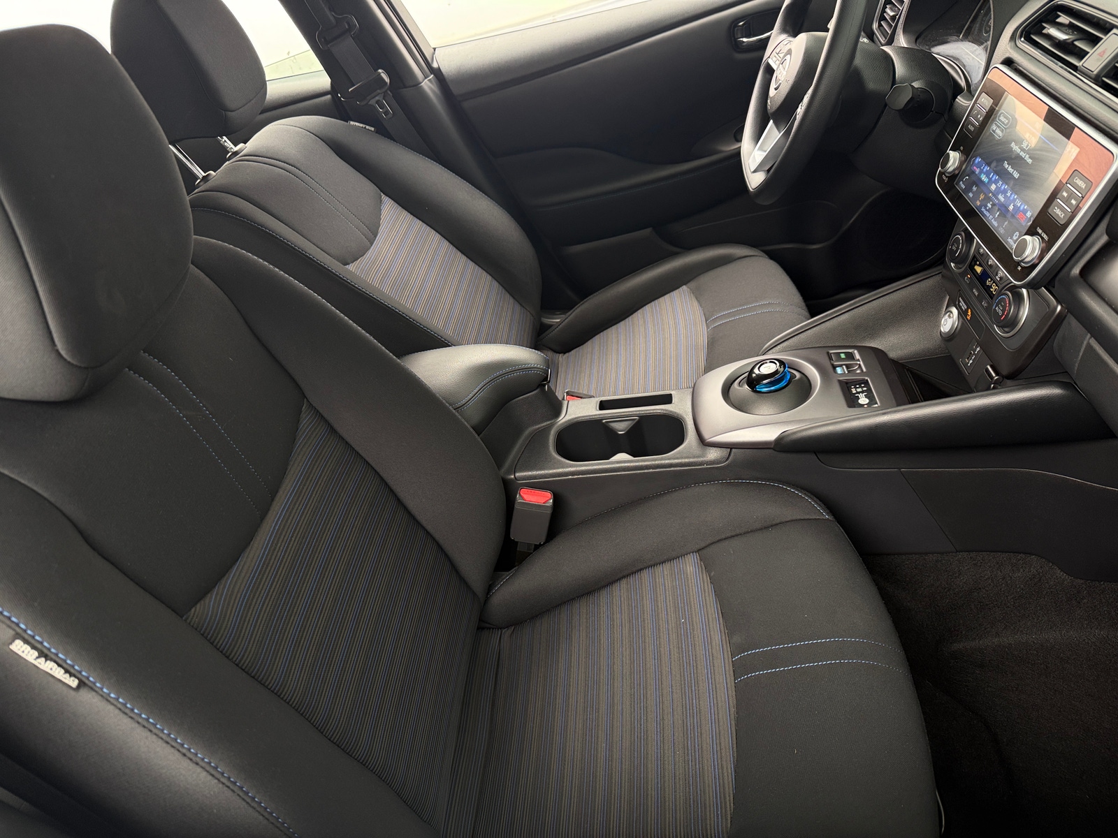 Thumbnail: 2023 Nissan Leaf - 2