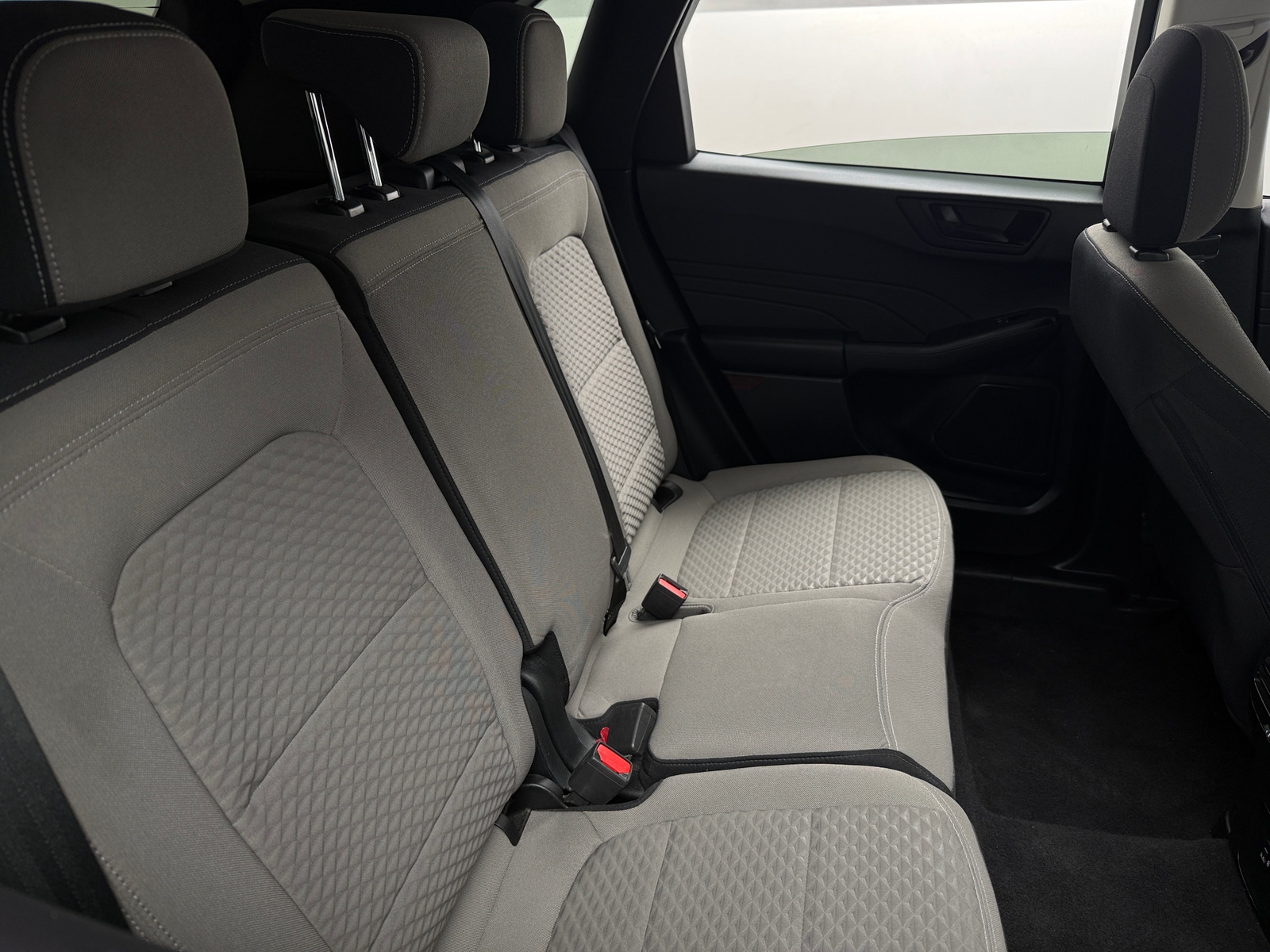 Thumbnail: 2022 Ford Escape - 6