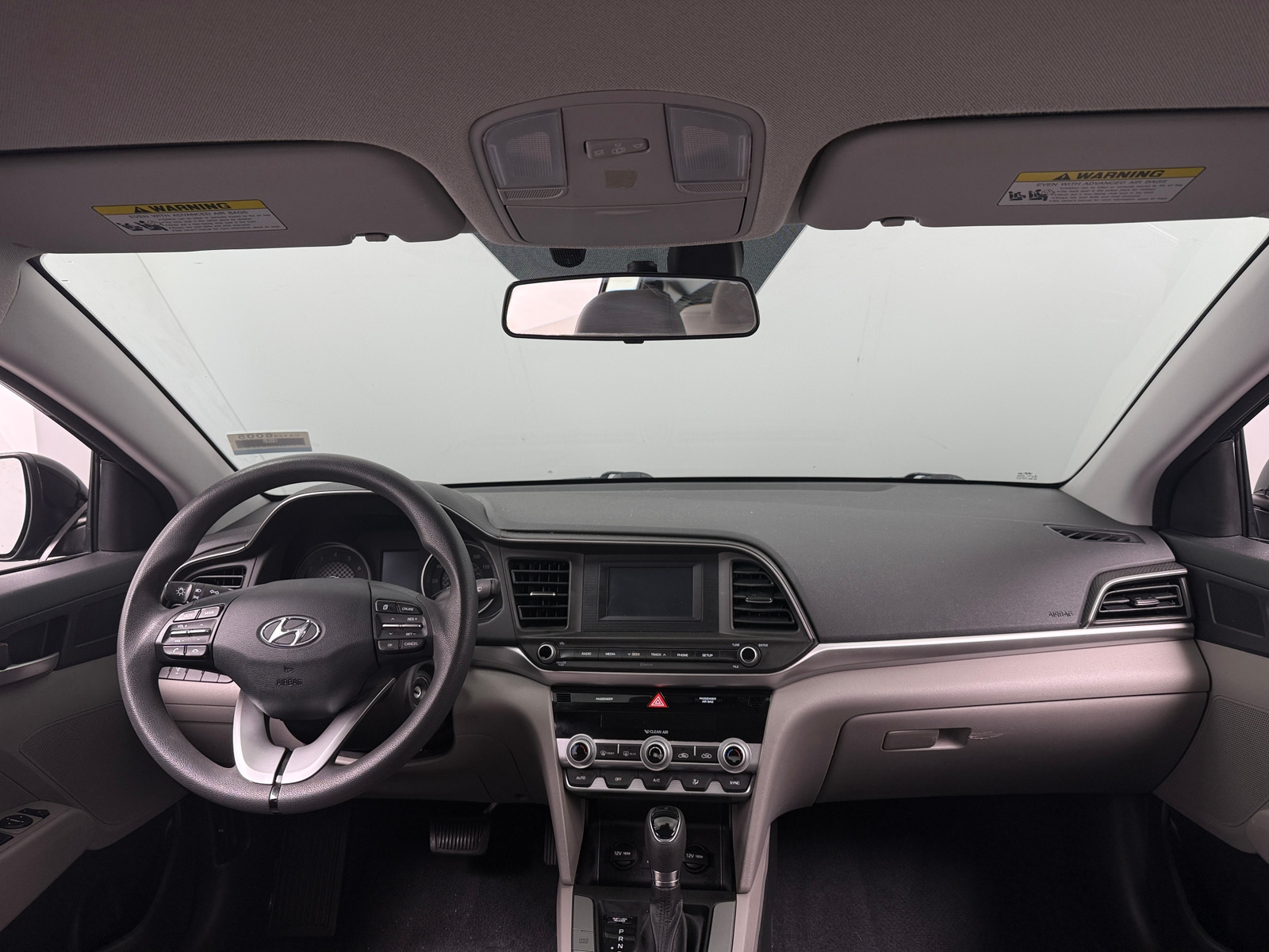 Thumbnail: 2020 Hyundai Elantra - 3