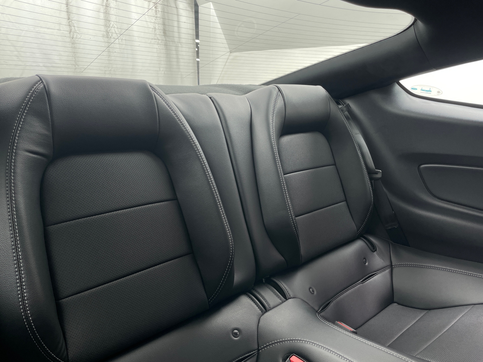 Thumbnail: 2022 Ford Mustang - 4