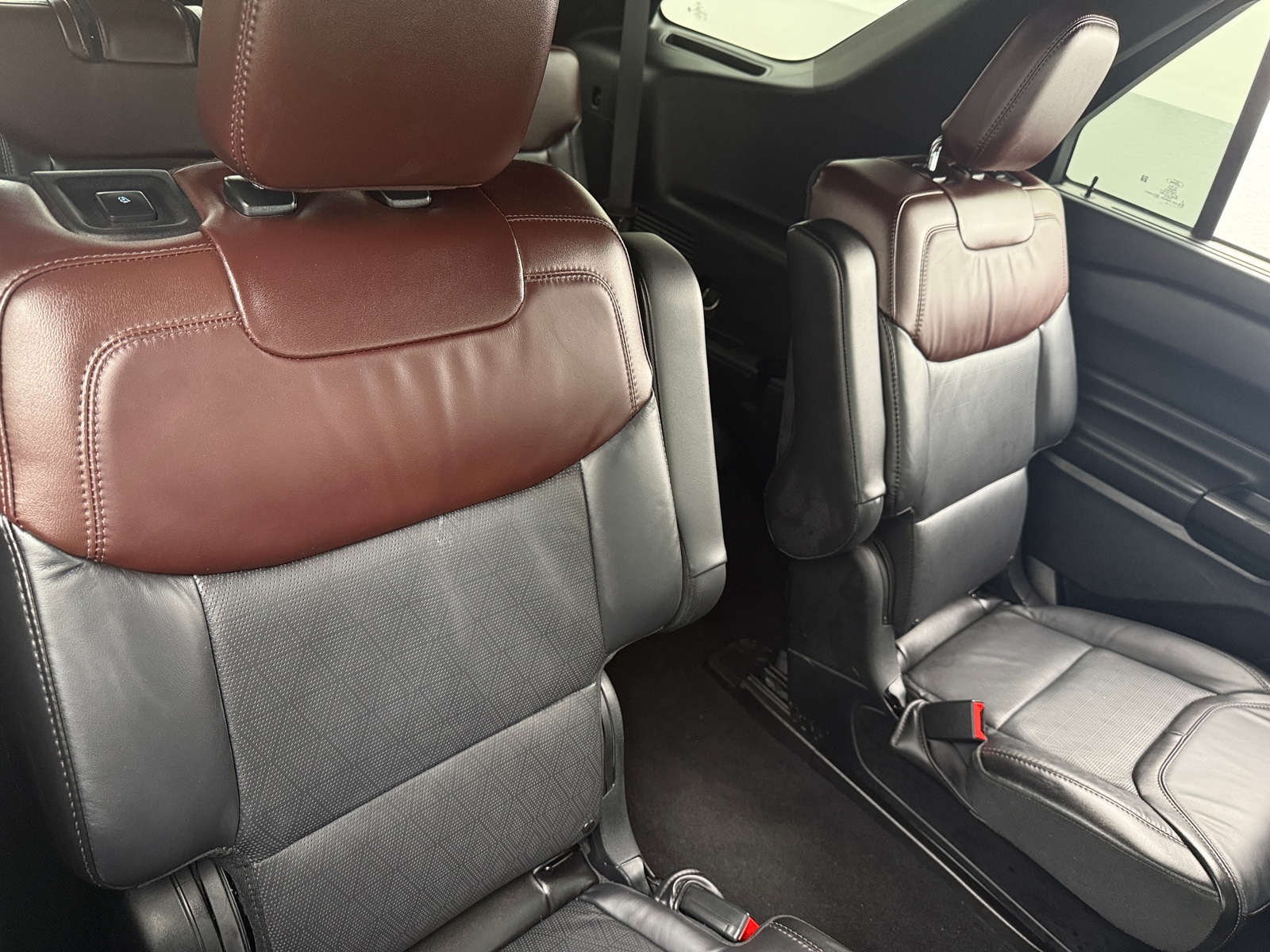 Thumbnail: 2023 Ford Explorer - 5