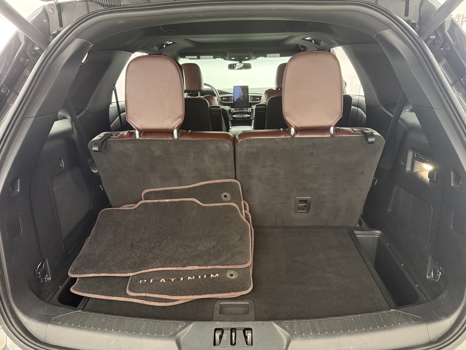 Thumbnail: 2023 Ford Explorer - 6